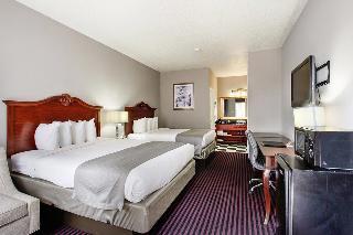 Maison St. Charles Hotel And Suites