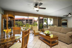 Hotel Aston At Papakea Resort