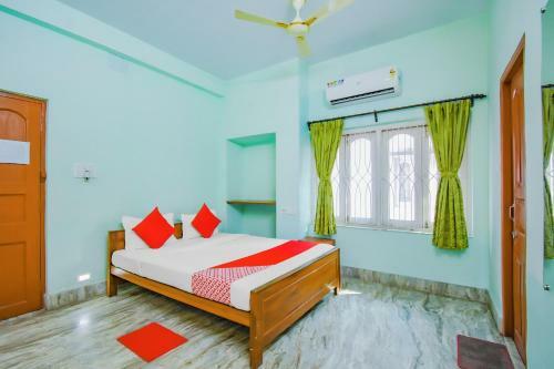 Hotel Oyo 77707 Pink Palace