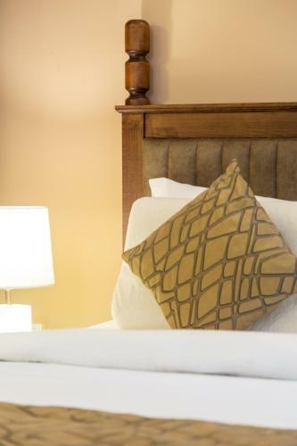 Hotel Q O Suites & Villas