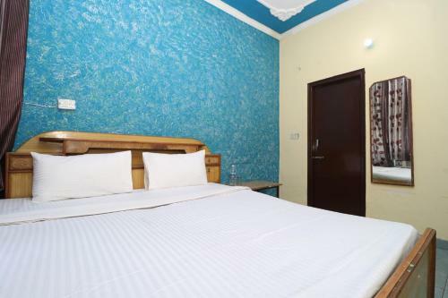 Spot On 39841 Hotel Indian Residency