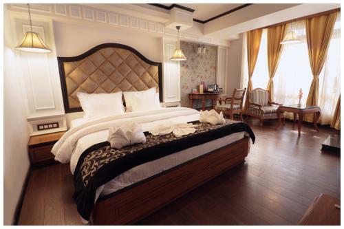 Hotel Pinetree Mall Road - Darjeeling