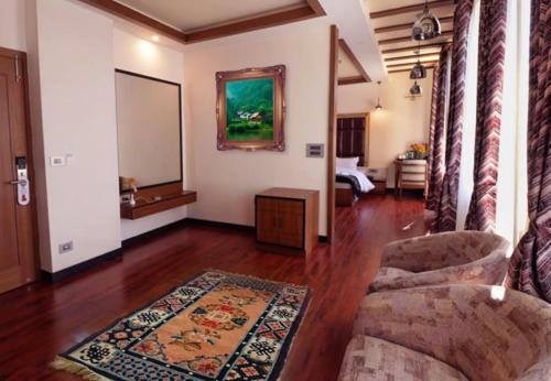 Hotel Pinetree Mall Road - Darjeeling