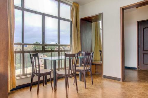 Hotel Oyo 77792 Silver Key Revenkar Comforts