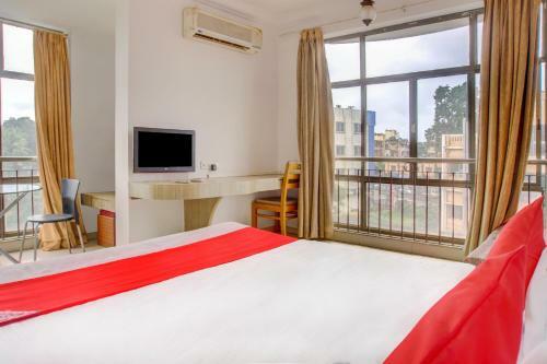 Hotel Oyo 77792 Silver Key Revenkar Comforts