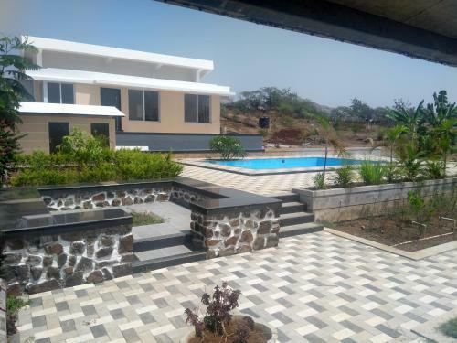 Villa Royal Meadows - Igatpuri Bungalow C