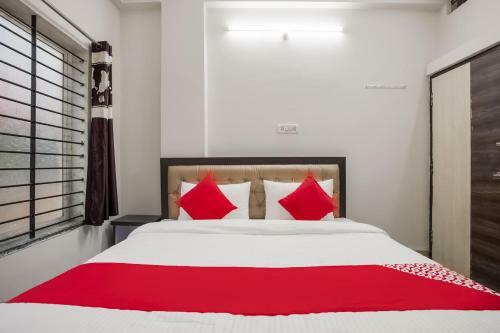 Hotel Oyo 36501 Royal Palace