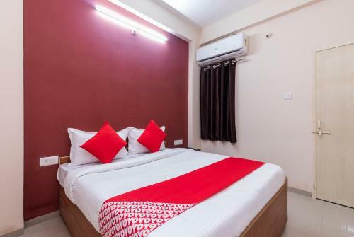 Hotel Oyo Flagship 62004 Sudipti Resort Bhagyashree Colony