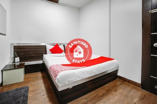 Hotel Oyo Flagship 76105 Rahul Residency