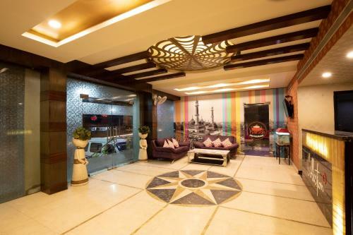 Collection O 80409 Hotel Shikha