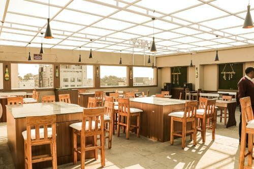 Bed & Breakfast Grand Surya By Wb Hotels