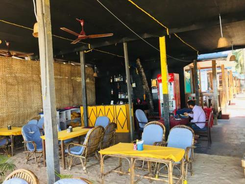 Hotel Royal Castle Beach Resort