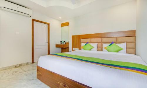 Hotel Central Gate(Business And Luxury Hotel)