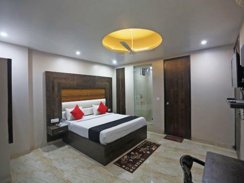 Hotel Collection O 50181 Dds Lawns