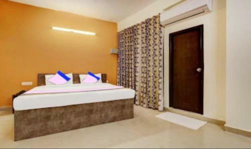 Hotel Keymagics Shree Sai Inn