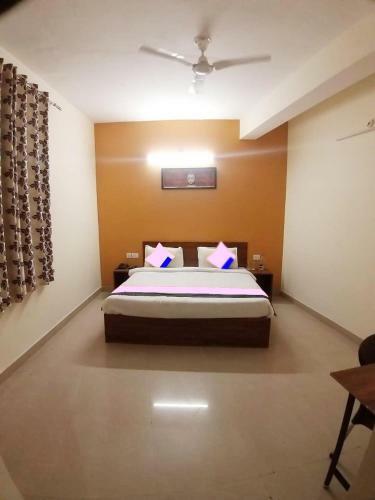 Hotel Keymagics Shree Sai Inn
