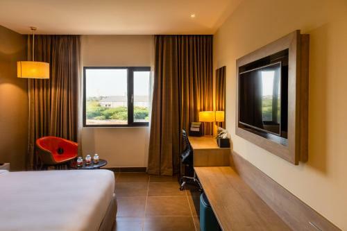 Amika Hotel,madurai - Near Airport