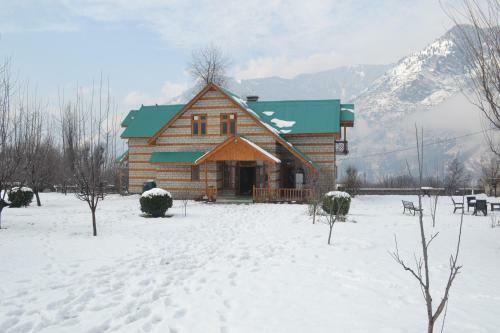 Hotel The Holidays Club