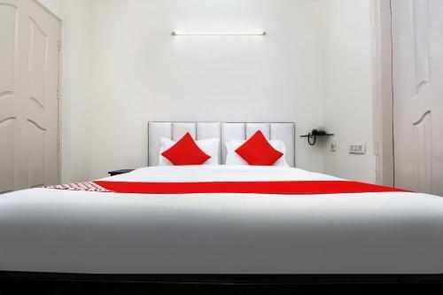 Hotel Oyo 24436 Ymd 7 Grand