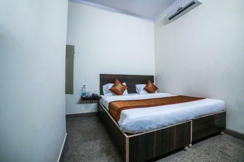 Oyo 14388 Hotel Good Day Inn
