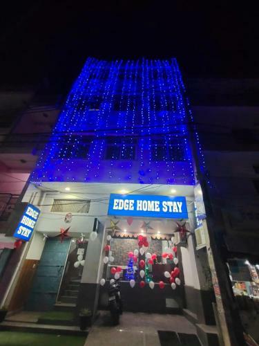 Airport Hotel Edge Home Stay