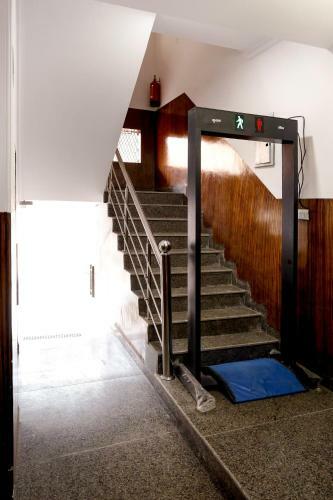 Airport Hotel Edge Home Stay