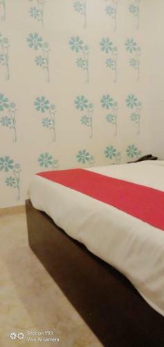 Mega Hotels