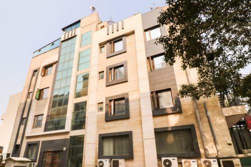 Oyo 70849 Hotel Sarvasa Residency