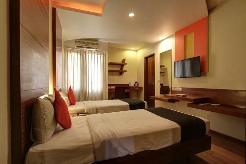 Hotel Capital O 75127 The Grand Jaycee