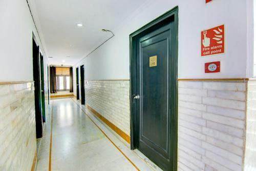 Fabhotel Le Heritage Karol Bagh