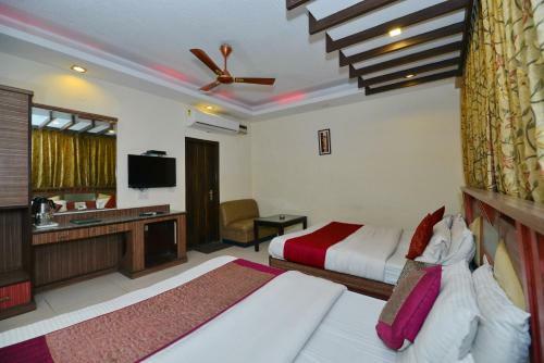 Hotel Baba Deluxe - New Delhi Railway Station