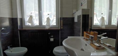 Hostal B&B Affittacamere Valchiavenna