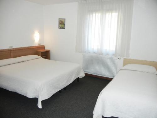 Hotel Albergo Miralaghi