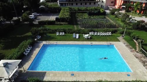 Hotel Albergo Miralaghi