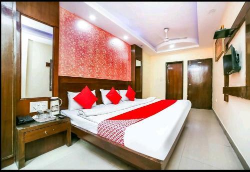 Hotel Delhi Empire Dx