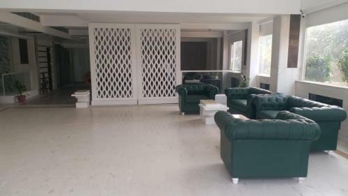 Hotel Zen Suites - A Unit Of Crown Imperial ,delhi