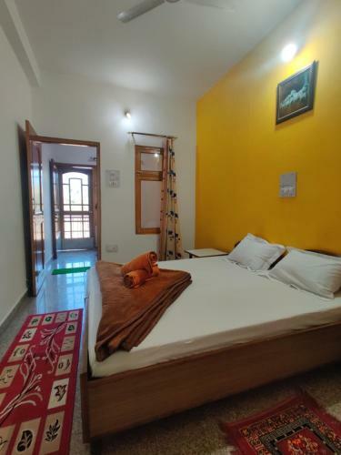 Hotel Holiday Home, Palampur