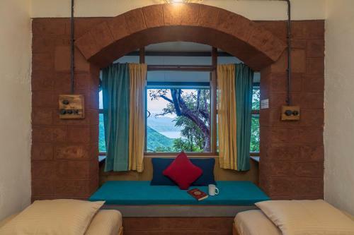 Saffronstays Avabodha Villa, Panchgani
