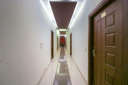 Hotel Capital O 30739 The Grace