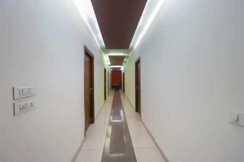 Hotel Capital O 30739 The Grace