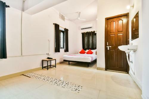 Hotel Oyo Flagship 76387 Ag Colony