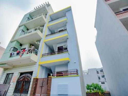 Oyo 77497hotel White House