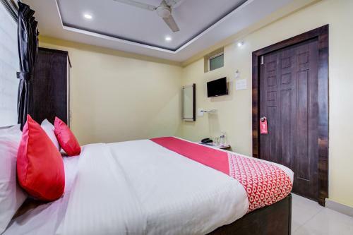 Hotel Oyo 27822 Amrut Executive