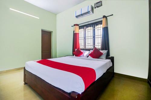 Hotel Oyo 63029 Aruthraa Residency