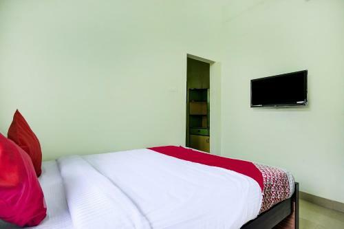Hotel Oyo 63029 Aruthraa Residency