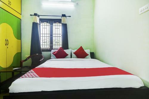Hotel Oyo 63029 Aruthraa Residency