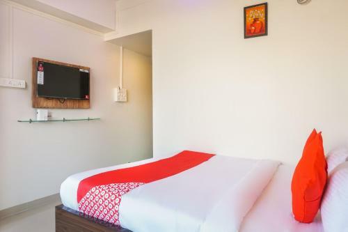 Hotel Oyo 46725 Nitya Executive
