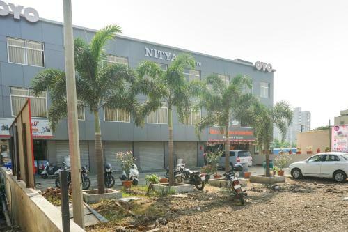 Hotel Oyo 46725 Nitya Executive