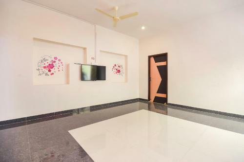 Hotel Oyo 68880 Arudhra Inn