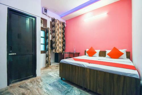 Oyo 49541 Hotel Waris Residency